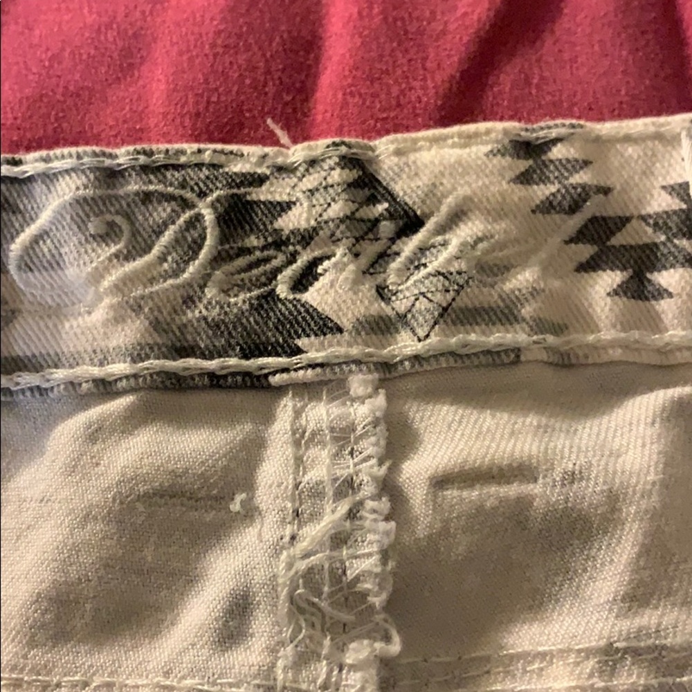 Jeans - Picture 2 of 3